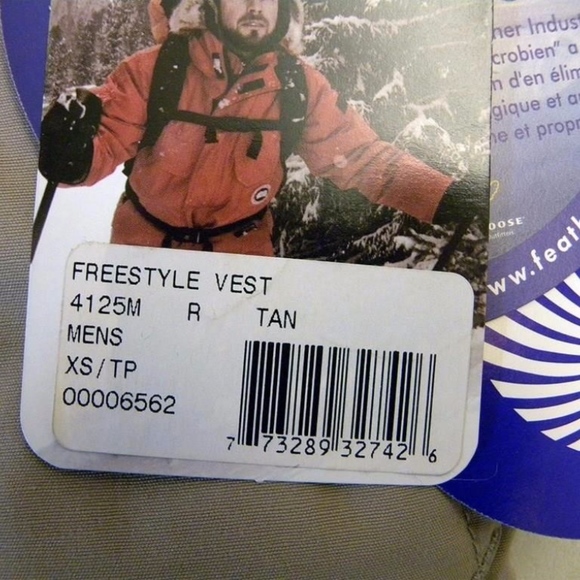 Canada Goose 4125M R Men's Freestyle Vest - Tan - Picture 6 of 8